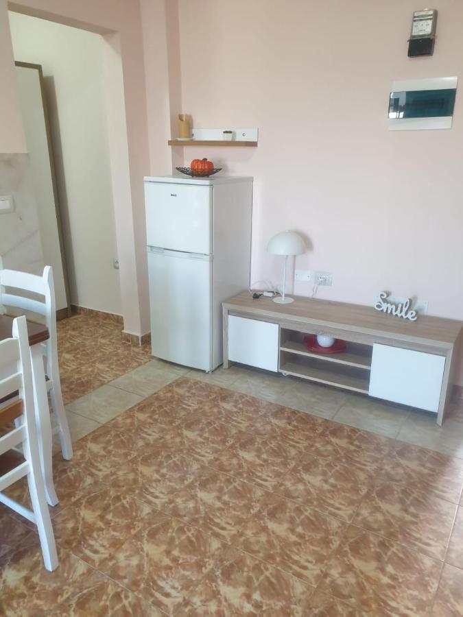 Jozi Kaiser Apartment 4 Durrës Buitenkant foto