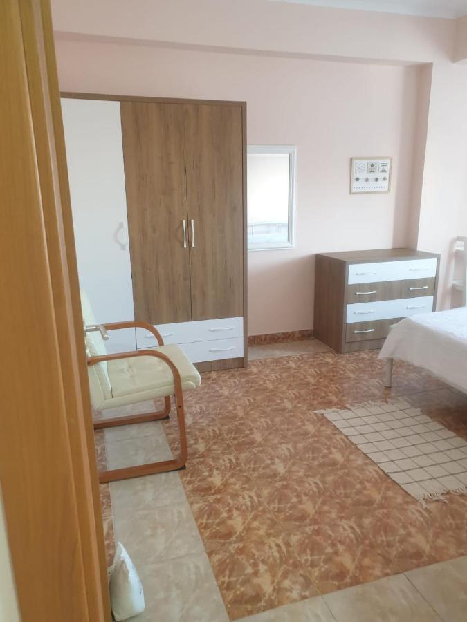 Jozi Kaiser Apartment 4 Durrës Buitenkant foto